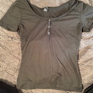 black rue21 shirt